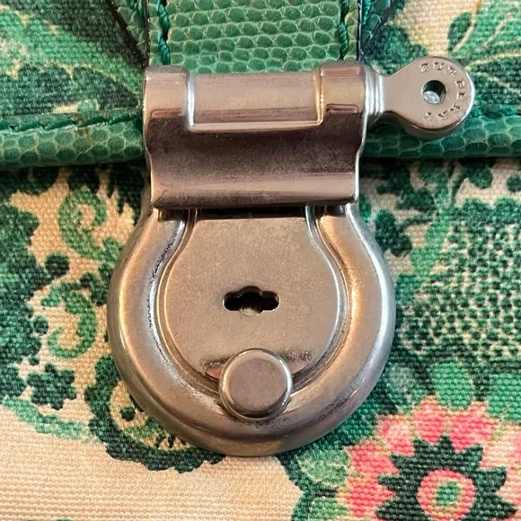 Burberry London Green and Pink Floral Wristlet - Picture 2 of 6